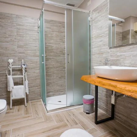 Domo 'e Sa Rosa 3* בוסה